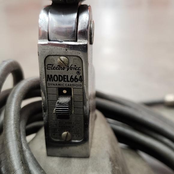 VINTAGE ELECTRO VOICE MICROPHONE'S SET OF TWO ASKING $240.00 - Picture 1 of 3